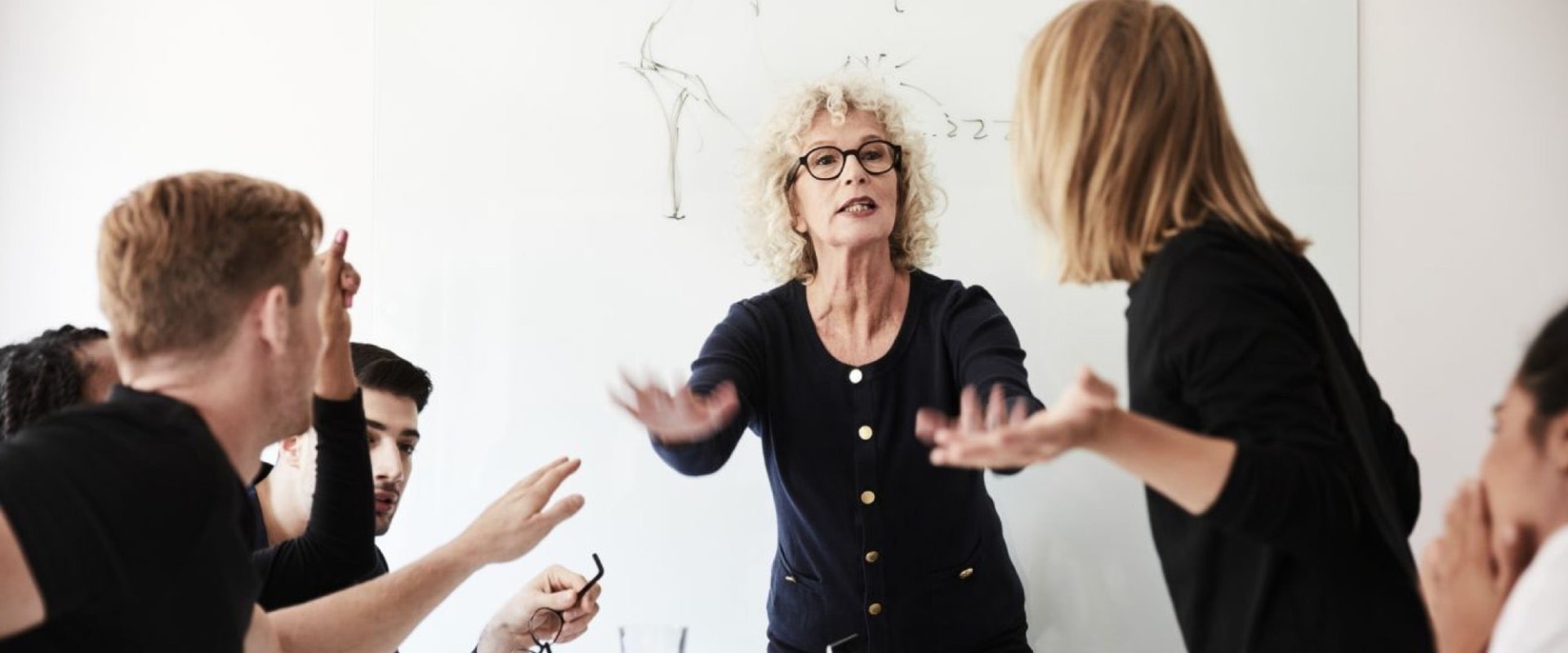Handling Conflicts with Colleagues: A Guide to Professional Workplace Communication